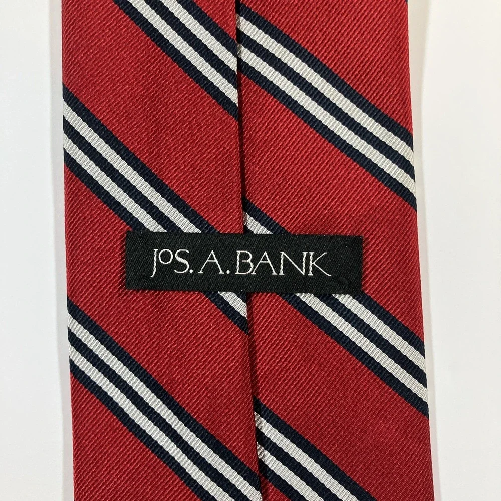 Jos A‎ Bank Red Repp Stripe Silk Tie Handsewn in USA Mens Necktie